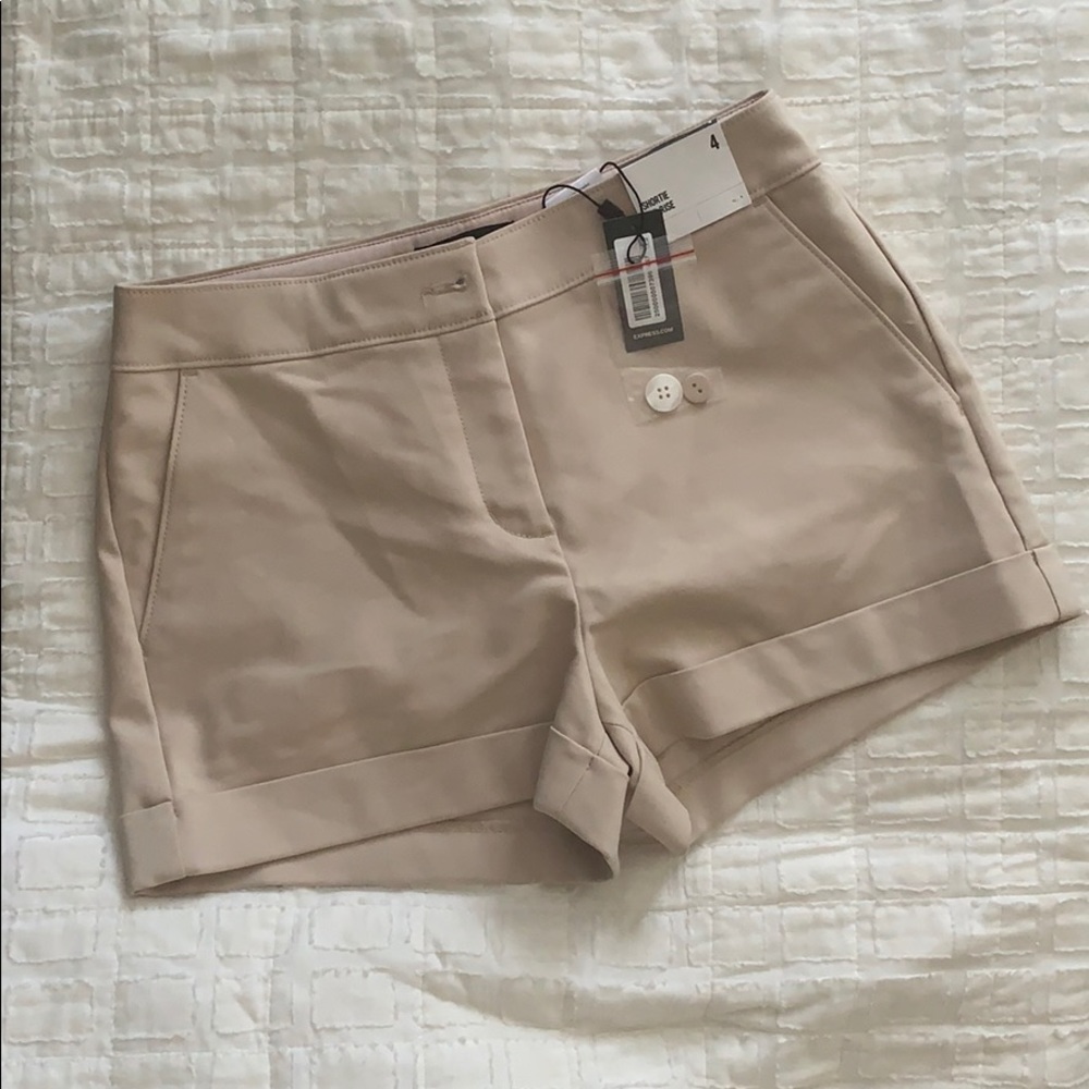 NEW WITH TAGS - khaki, stretch Express shorts
